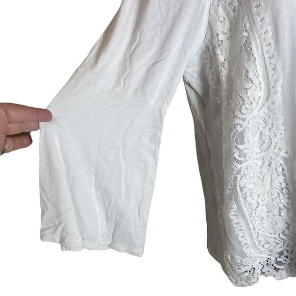 Chicos shirt top white lace front flare sleeve size 2 embroidered - Picture 3 of 5
